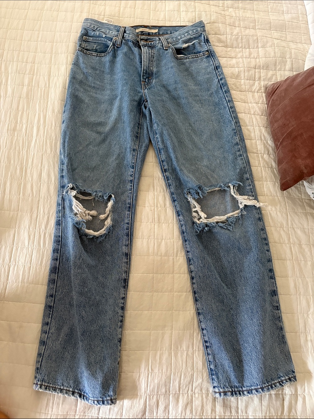 Women’s Levi’s ‘94 Baggy Jean.